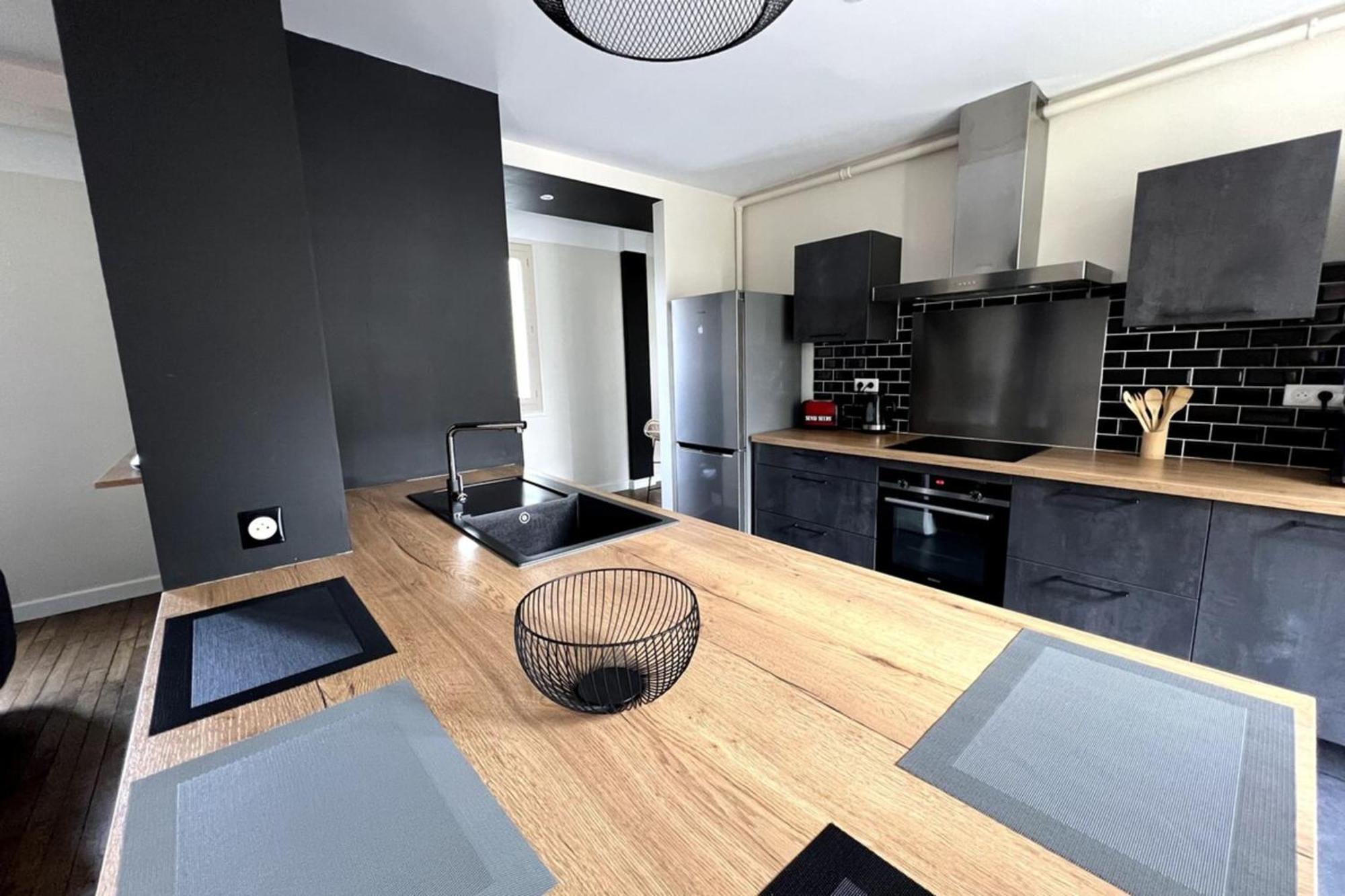 Casa Brune - T3 En Centre Ville - Proche Gare Брив ла Гайард Екстериор снимка